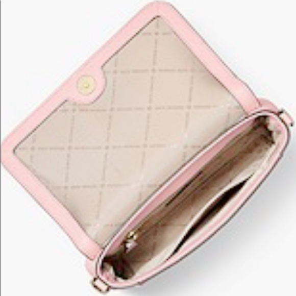 Gaby’sBags👜💕-Michael Kors medium crossbody pink - Picture 4 of 4